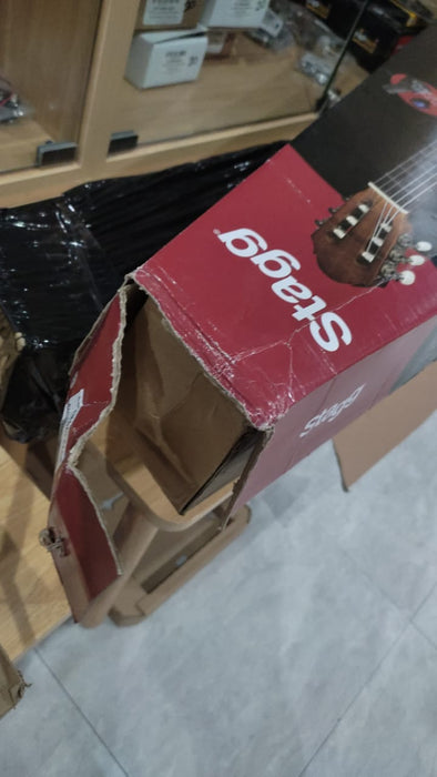 B-STOCK (BS-315) Stagg C430 M NAT 3/4 Classical Guitar Pack with Linden Top - Natural