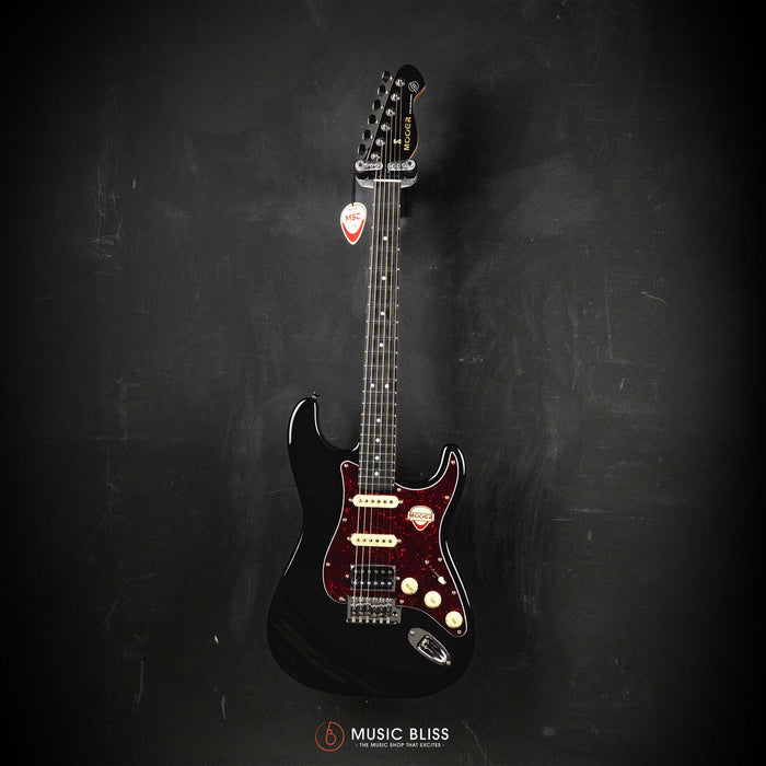 Mooer MSC10 Pro Beginner Electric Guitar - Affordable First Electric Guitar for Students & New Players (Black)