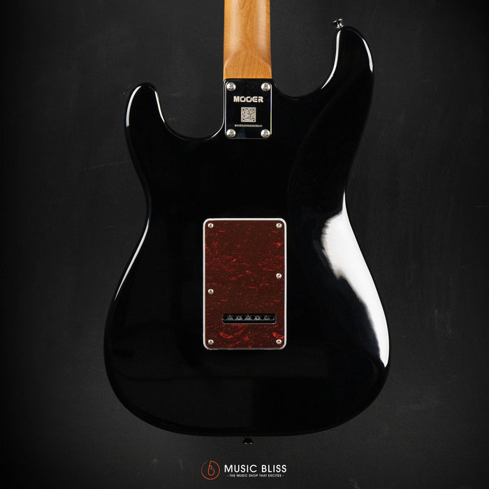 Mooer MSC10 Pro Beginner Electric Guitar - Affordable First Electric Guitar for Students & New Players (Black)