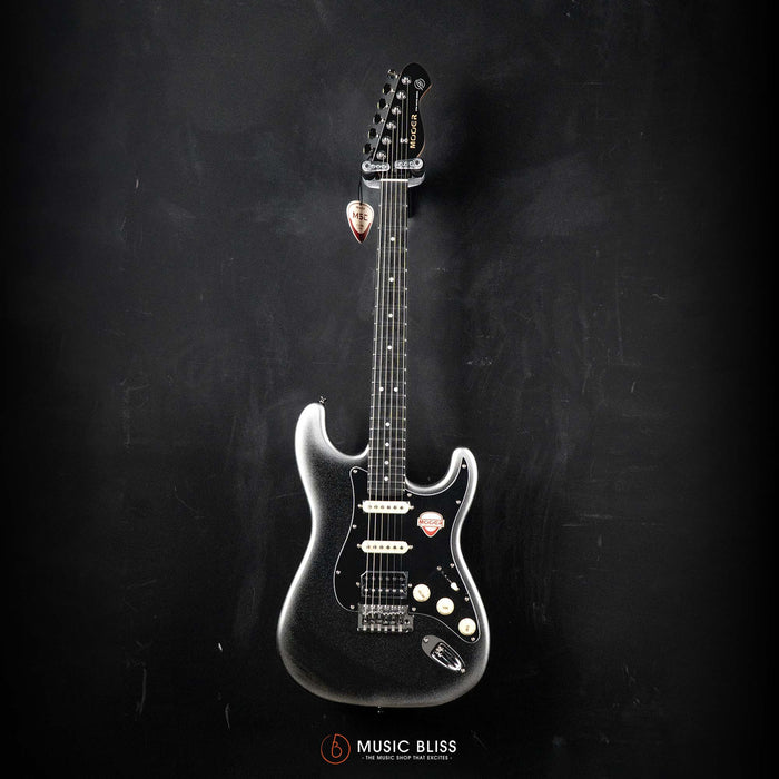 Mooer MSC10 Pro Beginner Electric Guitar - Affordable First Electric Guitar for Students & New Players (Dark Silver)