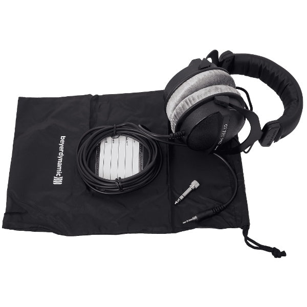 Beyerdynamic DT 770 PRO 80 Ohm Over-Ear Studio Headphones in Black. Enclosed Design, Wired for Professional Recording and Monitoring (DT-770 PRO) (DT770PRO) (DT770) - Music Bliss Malaysia